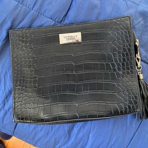 Large accessory bag